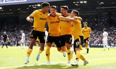 九游体育-英格兰队士气高涨，力求在球场上一展身手的简单介绍