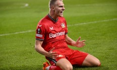 九游体育官方登录入口-比利时队球员表现出色赢得胜利