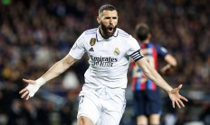 九游体育网页版登录入口-马德里德比前瞻：皇马是否力挽狂澜？