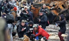 九游体育网页版入口-瞬间抉择：激战中的出人意料