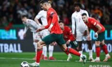 九游体育官网入口-葡萄牙队奏凯挺进欧洲杯半决赛