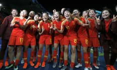 九游体育官网-包含瑞典女足队备战国际杯赛，力争在比赛中取胜的词条