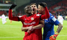 九游体育官网入口-云达不来梅战平法兰克福，保持不败纪录的简单介绍