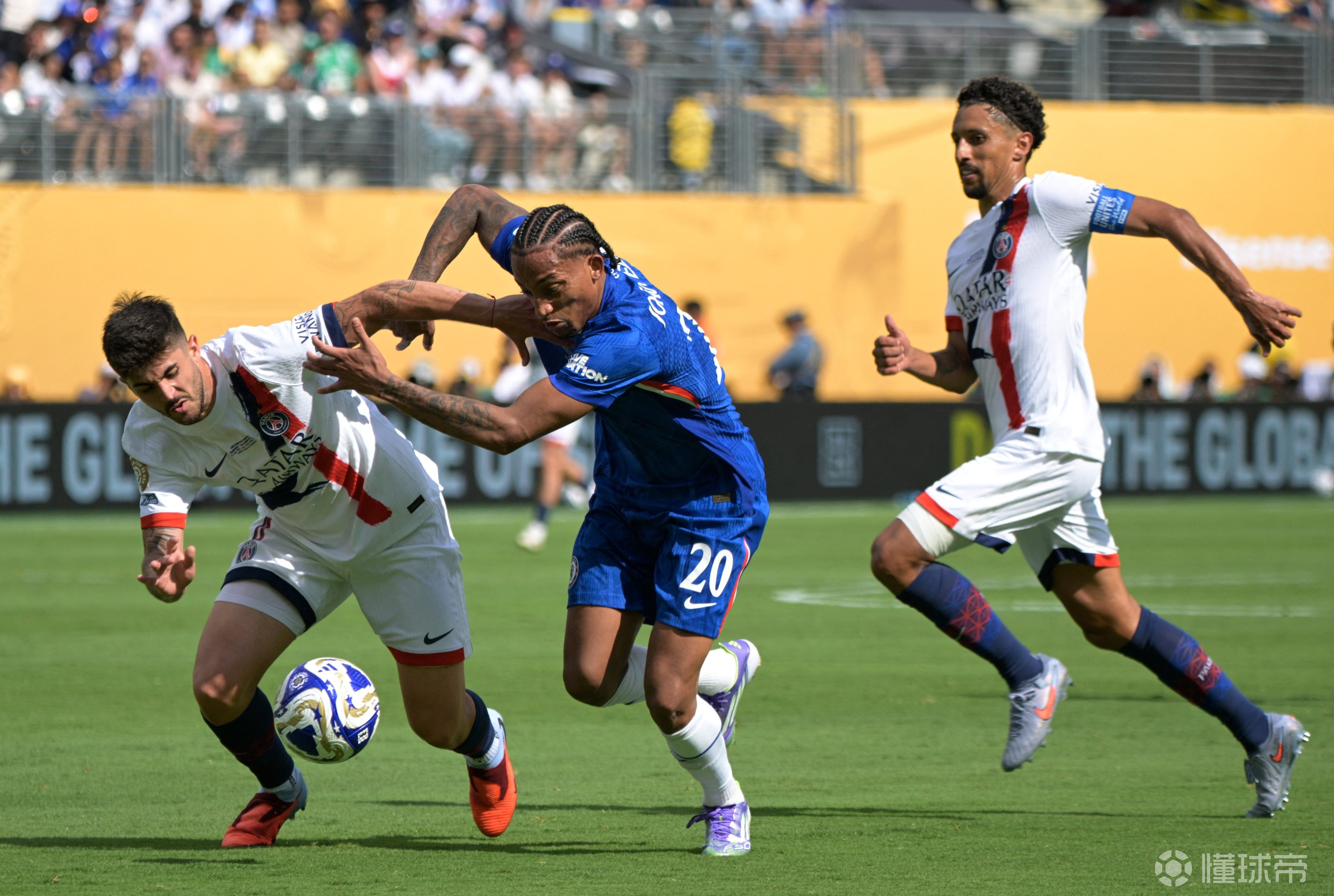 切尔西轻松击败对手，实现三连胜