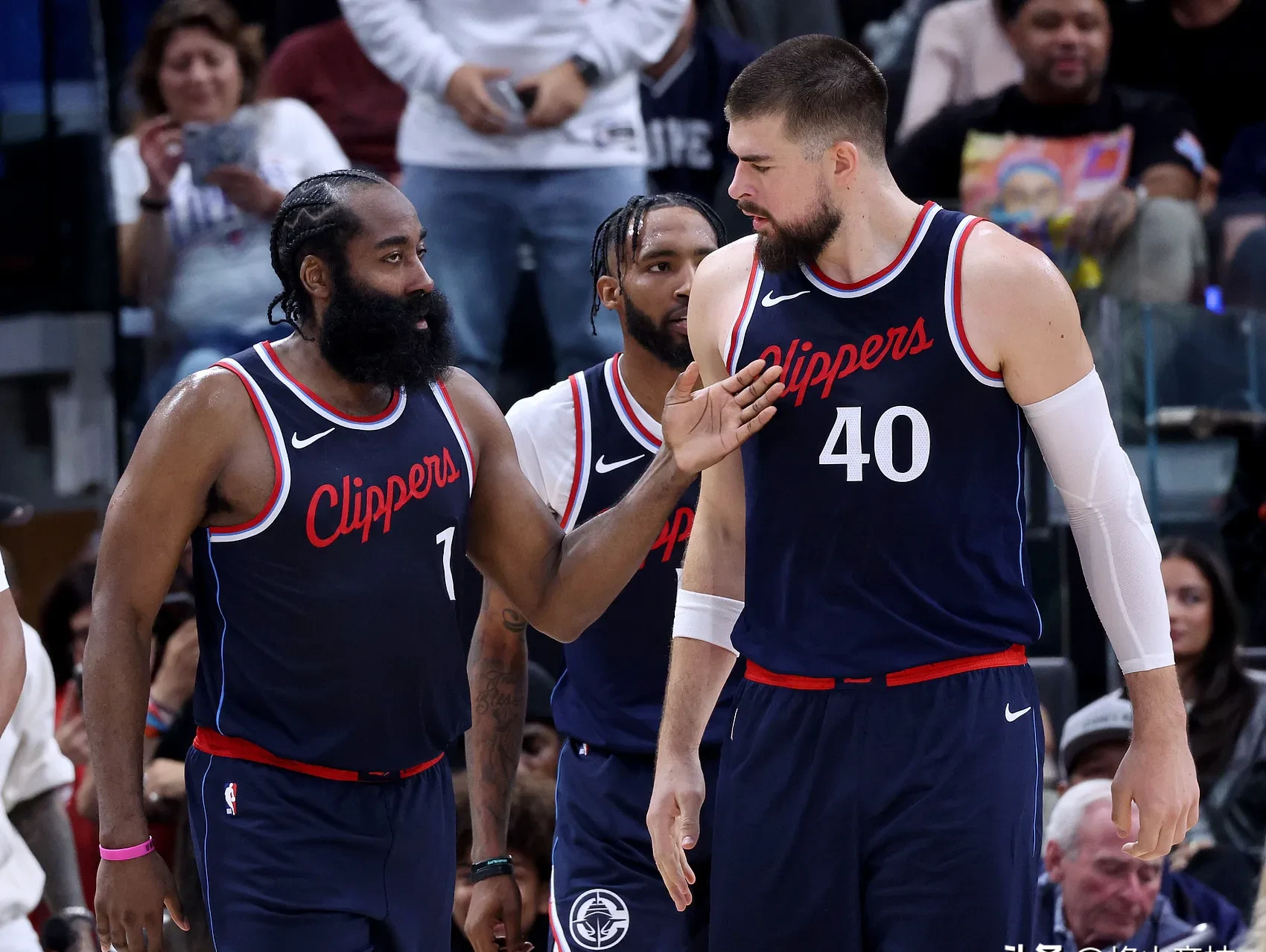 包含快船横扫爵士进入西部决赛的词条 包含快船横扫爵士进入西部决赛的词条