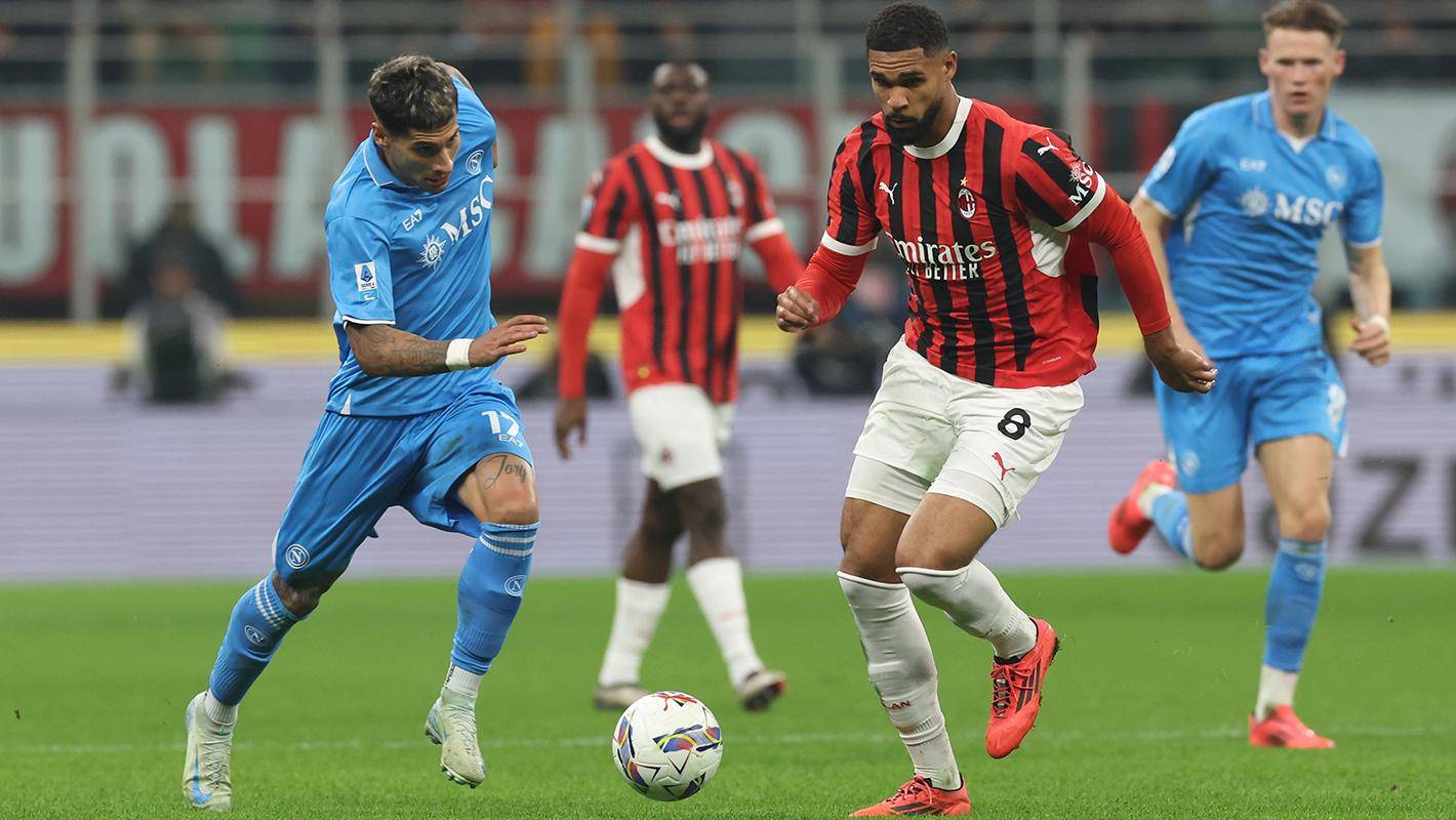 AC米兰战胜那不勒斯，豪取胜果