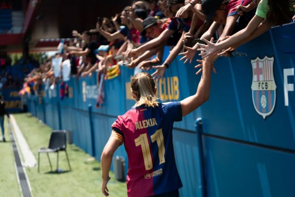 女足巨星表现出色，抢点争抢体现队伍实力的简单介绍